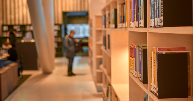 Top 10 Best Fantasy Books to Spark Your Imagination